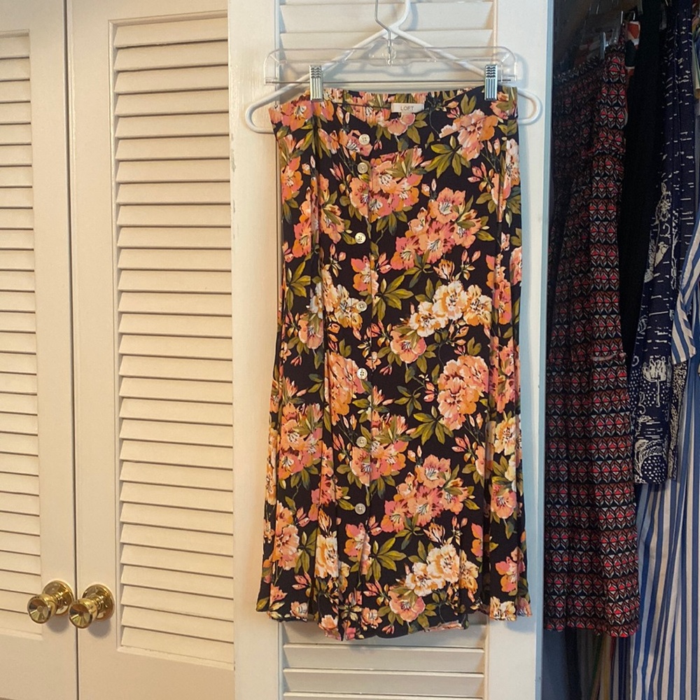 Flower skirt from loft